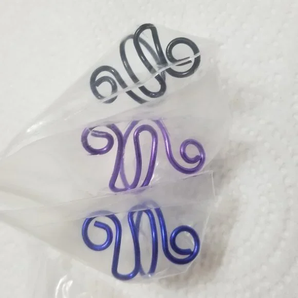 Four crafter's string-holding rings - Picture 2 of 4